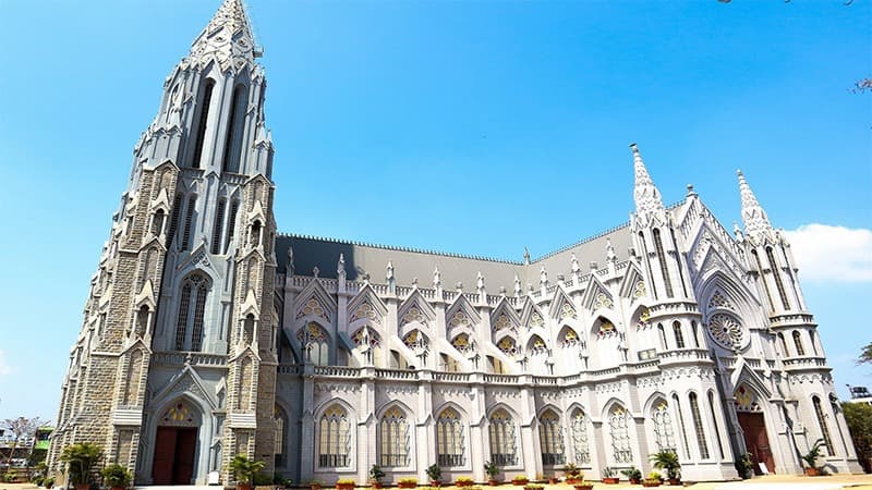 ಕರ್ನಾಟಕದಲ್ಲಿ ಕ್ರಿಸ್ಮಸ್ ಸಂಭ್ರಮ: ಈ ಬಾರಿ ಭೇಟಿ ನೀಡಲೇಬೇಕಾದ ತಾಣಗಳು